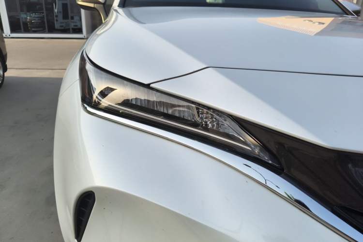 Used Toyota Harrier 2022 Dual-Engine 2.5L CVT Two-Wheel Drive Luxury Edition Right Front Headlight