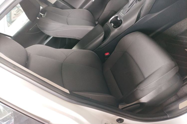 Used Toyota Harrier 2022 2.0L CVT Two-Wheel Drive Entry Version Right Front Seat