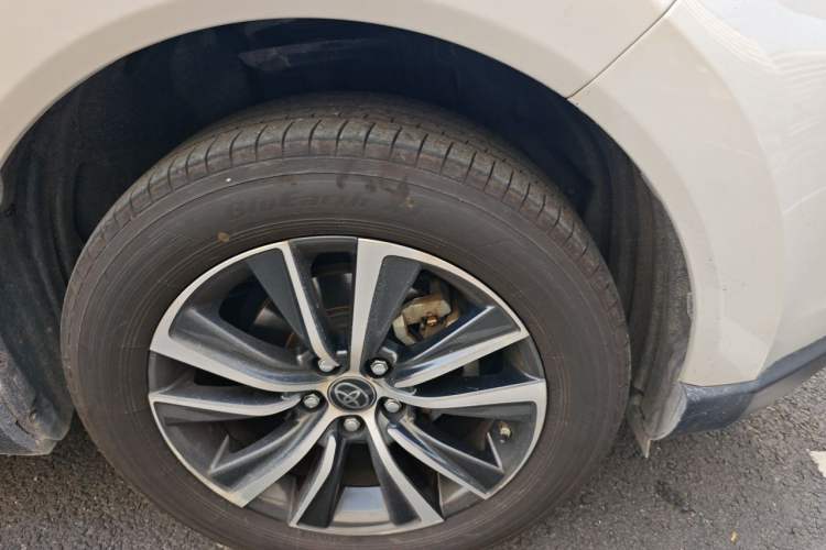 Used Toyota Harrier 2022 2.0L CVT Two-Wheel Drive Entry Version Right Front Wheel Hub