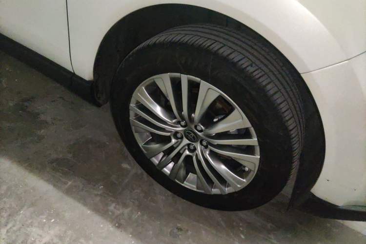 Used Toyota Harrier 2022 2.0L CVT Two-Wheel Drive Deluxe Edition Right Front Wheel Hub