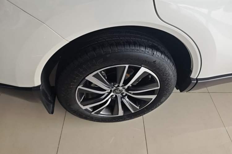 Used Toyota Harrier 2022 2.0L CVT Two-Wheel Drive Entry Version Right Rear Wheel Hub