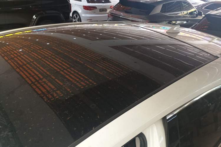 Used Toyota Harrier 2022 Dual-Engine 2.5L CVT Four-Wheel Drive Luxury Edition Roof