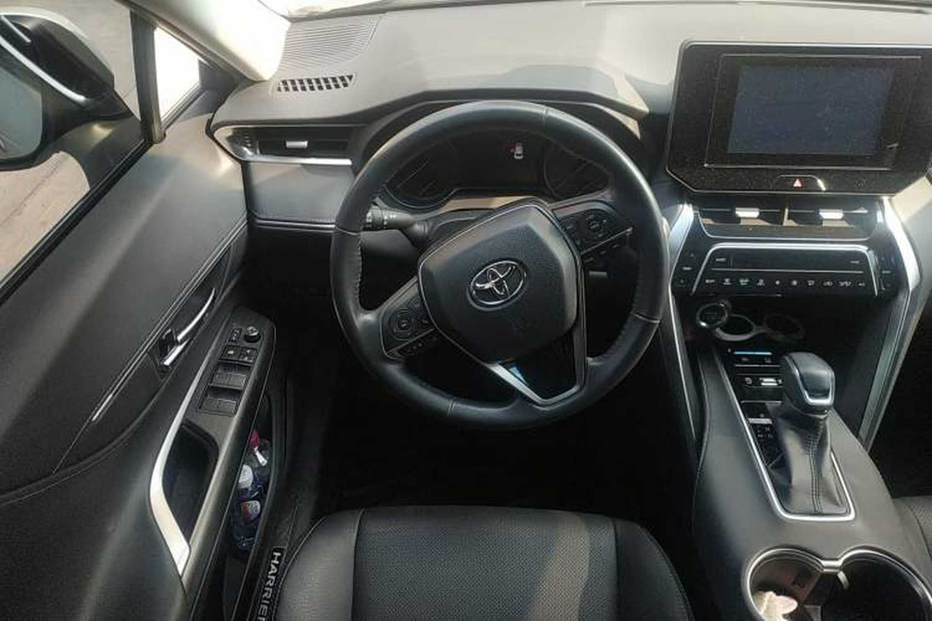 Used Toyota Harrier 2022 2.0L CVT Two-Wheel Drive Luxury Edition Steering Wheel