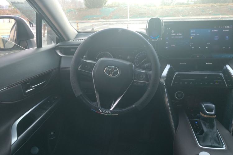 Used Toyota Harrier 2022 2.0L CVT Two-Wheel Drive Deluxe Edition Steering Wheel