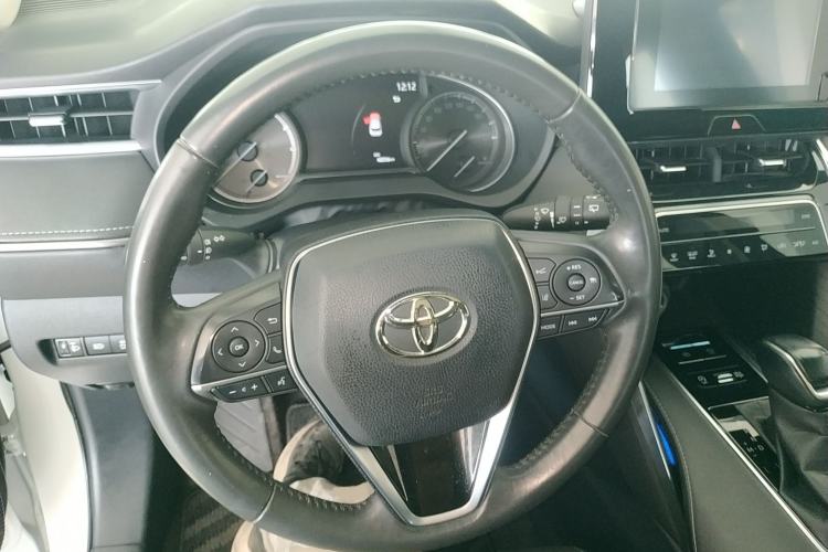 Used Toyota Harrier 2022 2.0L CVT Two-Wheel Drive Luxury Edition Steering Wheel