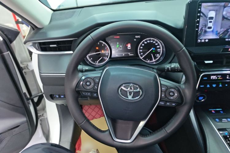 Used Toyota Harrier 2022 2.0L CVT Two-Wheel Drive Entry Version Steering Wheel