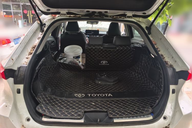 Used Toyota Harrier 2022 Dual-Engine 2.5L CVT Four-Wheel Drive Luxury Edition Trunk