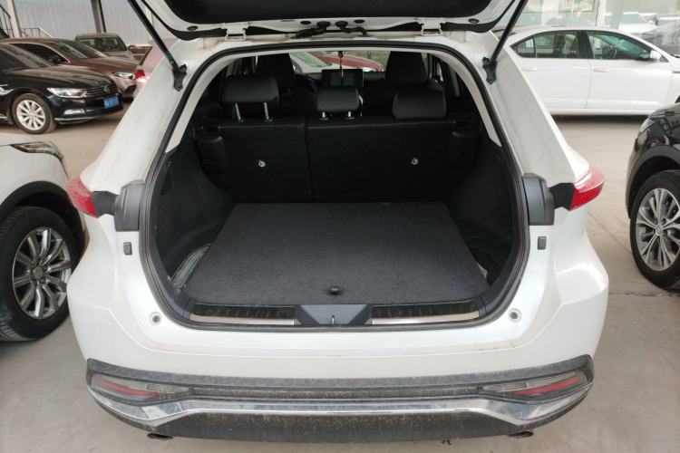 Used Toyota Harrier 2022 2.0L CVT Two-Wheel Drive Entry Version Trunk