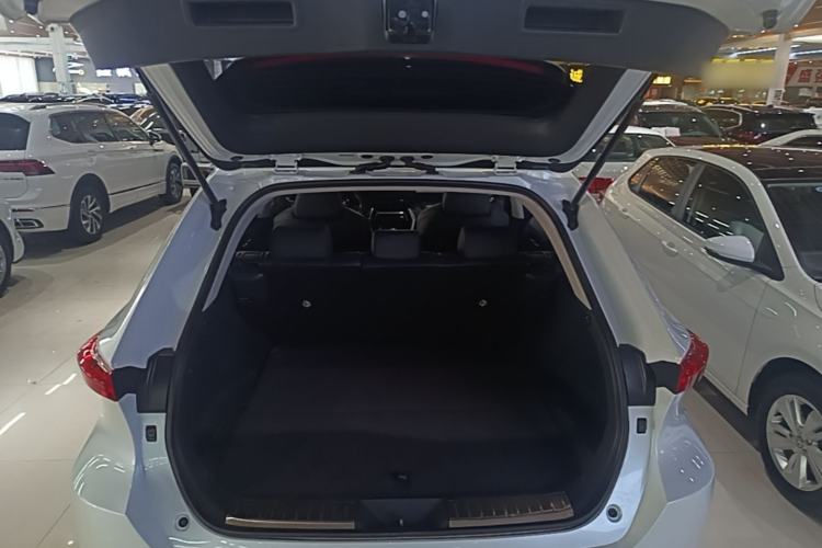 Used Toyota Harrier 2022 Dual-Engine 2.5L CVT Four-Wheel Drive Luxury Edition Trunk