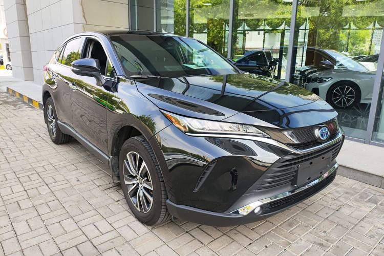 Used Toyota Harrier 2023 Dual-Engine 2.5L CVT Two-Wheel Drive Luxury Edition Exterior 2
