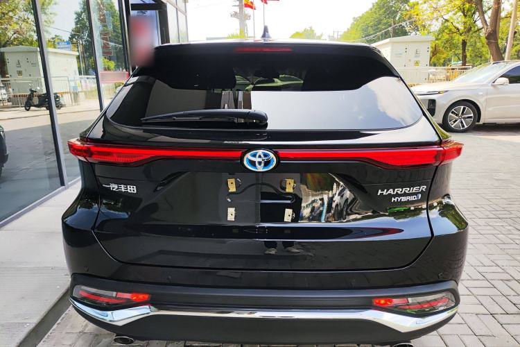 Used Toyota Harrier 2023 Dual-Engine 2.5L CVT Two-Wheel Drive Luxury Edition Exterior 4