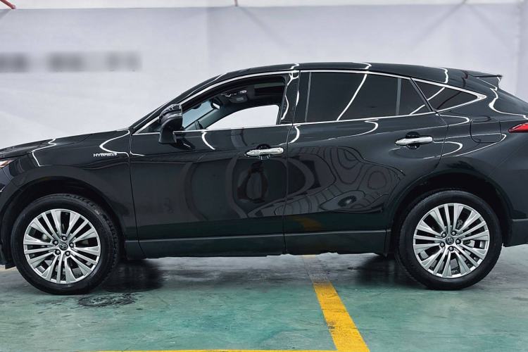 Used Toyota Harrier 2023 Dual-Motor 2.5L CVT 4x4 Deluxe Edition Exterior 6