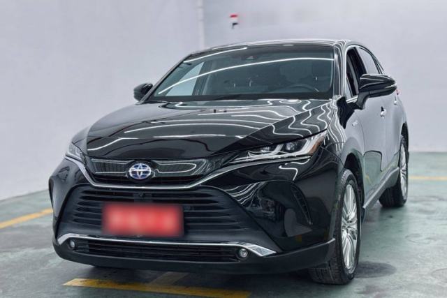 Used Toyota Harrier 2023 Dual-Motor 2.5L CVT 4x4 Deluxe Edition