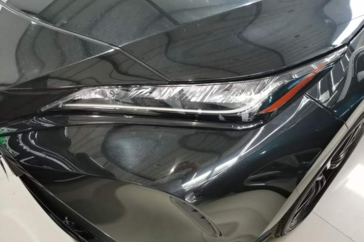Used Toyota Harrier 2023 2.0L CVT Two-Wheel Drive Entry Version Left Front Headlight