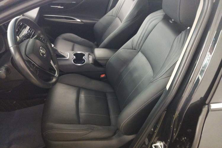 Used Toyota Harrier 2023 Dual-Motor 2.5L CVT 4x4 Deluxe Edition Left Front Seat