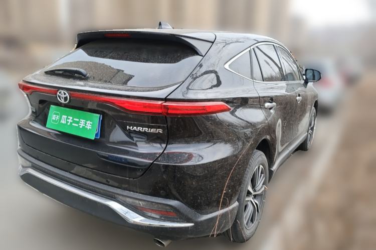 Used Toyota Harrier 2023 2.0L CVT Two-Wheel Drive Luxury Edition Rear Right 45 Deg