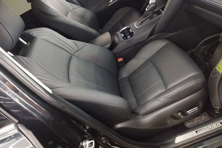Used Toyota Harrier 2023 Dual-Motor 2.5L CVT 4x4 Deluxe Edition Right Front Seat