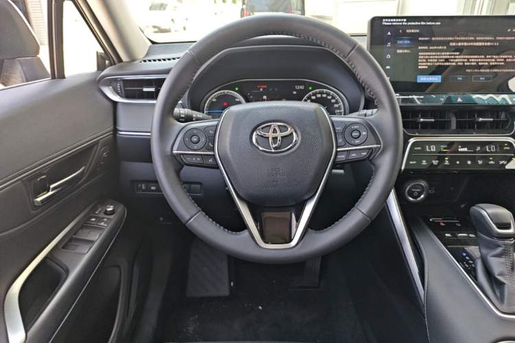Used Toyota Harrier 2023 Dual-Motor 2.5L CVT 4x4 Deluxe Edition Steering Wheel