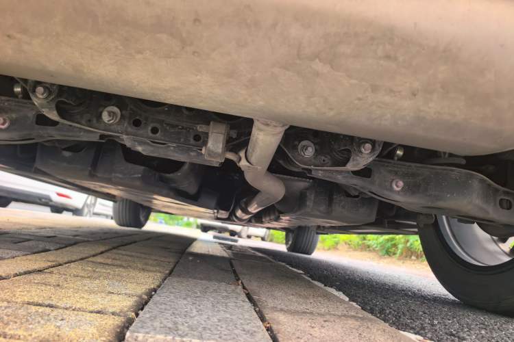 Used Toyota Harrier 2023 2.0L CVT Two-Wheel Drive Deluxe Edition Chassis Rear