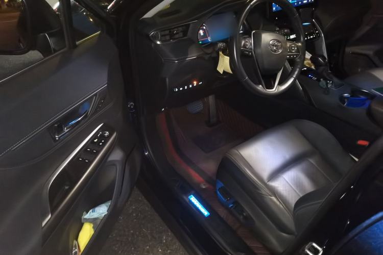 Used Toyota Harrier 2023 Dual-Engine 2.5L CVT 4x4 Flagship Edition Driver Seat
