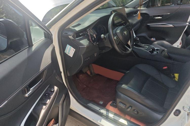 Used Toyota Harrier 2023 Dual-Engine 2.5L CVT Two-Wheel Drive Luxury Edition Driver Seat