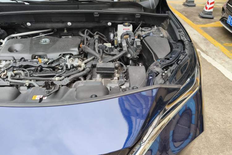 Used Toyota Harrier 2023 Dual-Engine 2.5L CVT Two-Wheel Drive Luxury Edition Engine Bay Left