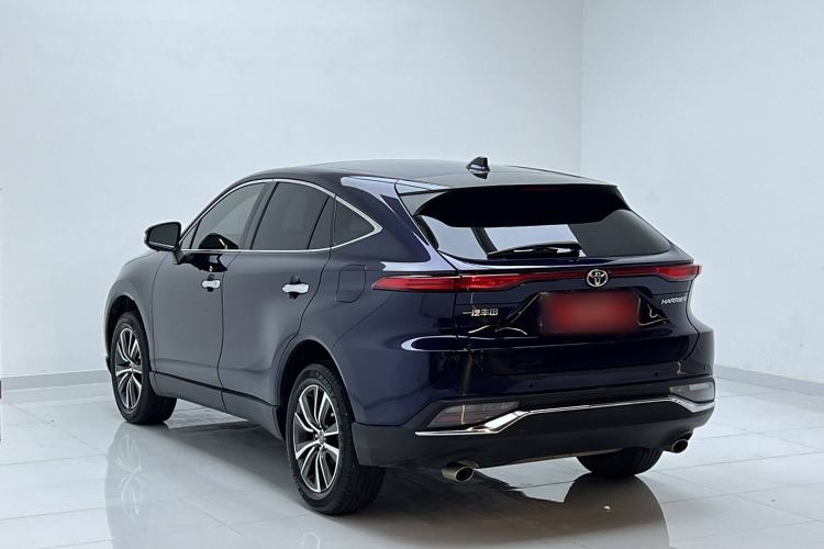 Used Toyota Harrier 2023 2.0L CVT Two-Wheel Drive Luxury Edition Exterior 4