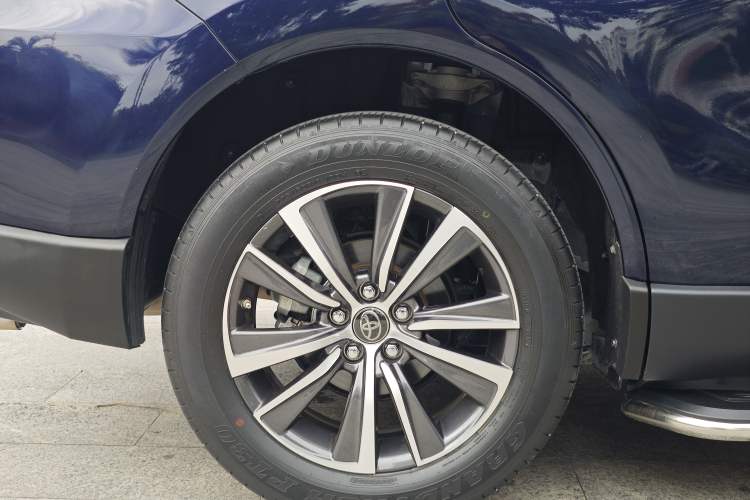 Used Toyota Harrier 2023 2.0L CVT Two-Wheel Drive Entry Version Exterior 7