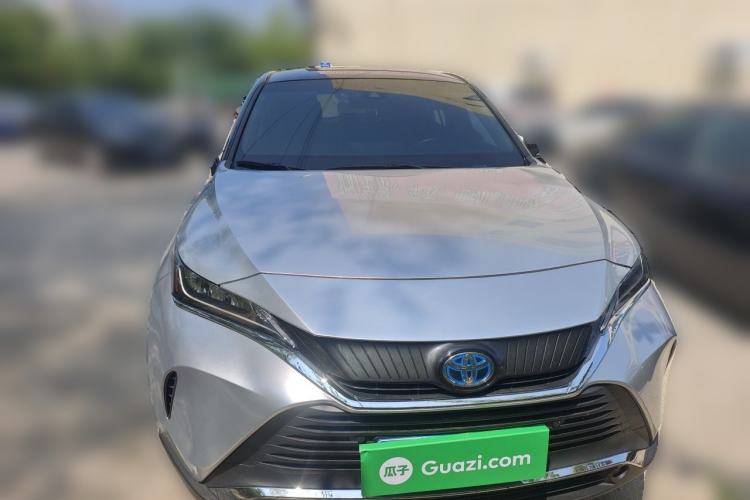 Used Toyota Harrier 2023 Dual-Engine 2.5L CVT Two-Wheel Drive Luxury Edition Front