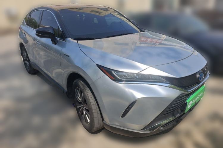 Used Toyota Harrier 2023 Dual-Engine 2.5L CVT Two-Wheel Drive Luxury Edition Front Right 45 Deg