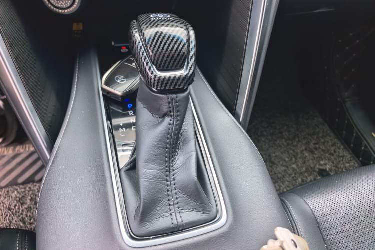 Used Toyota Harrier 2023 2.0L CVT Two-Wheel Drive Deluxe Edition Gear Lever