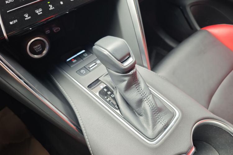 Used Toyota Harrier 2023 2.0L CVT Two-Wheel Drive Entry Version Gear Lever