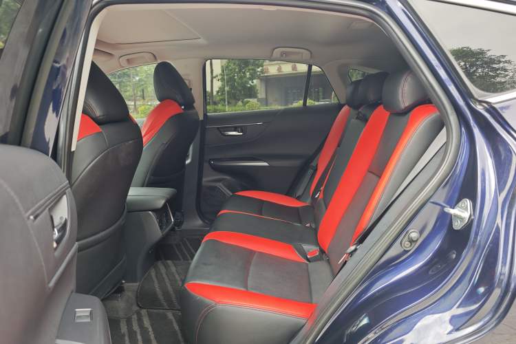 Used Toyota Harrier 2023 2.0L CVT Two-Wheel Drive Entry Version Interior 4