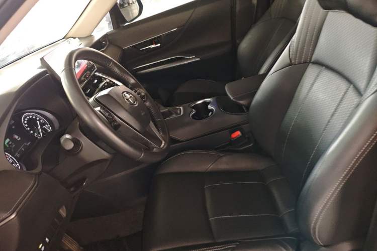 Used Toyota Harrier 2023 2.0L CVT Two-Wheel Drive Entry Version Left Front Seat