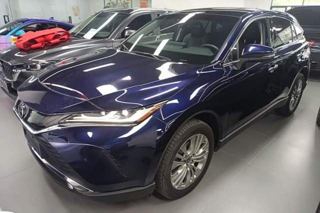 Used Toyota Harrier 2023 2.0L CVT Two-Wheel Drive Deluxe Edition
