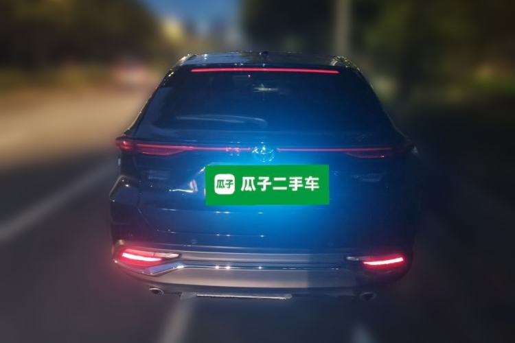 Used Toyota Harrier 2023 Dual-Engine 2.5L CVT 4x4 Flagship Edition Rear