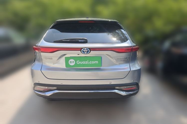 Used Toyota Harrier 2023 Dual-Engine 2.5L CVT Two-Wheel Drive Luxury Edition Rear