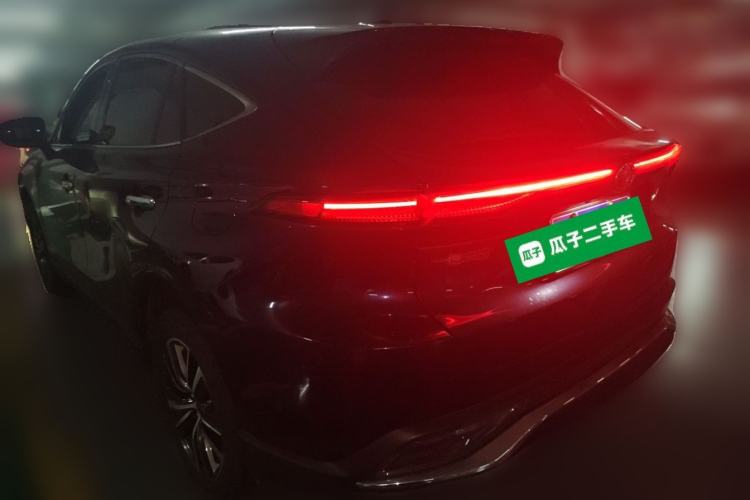 Used Toyota Harrier 2023 2.0L CVT Two-Wheel Drive Luxury Edition Rear Left 45 Deg