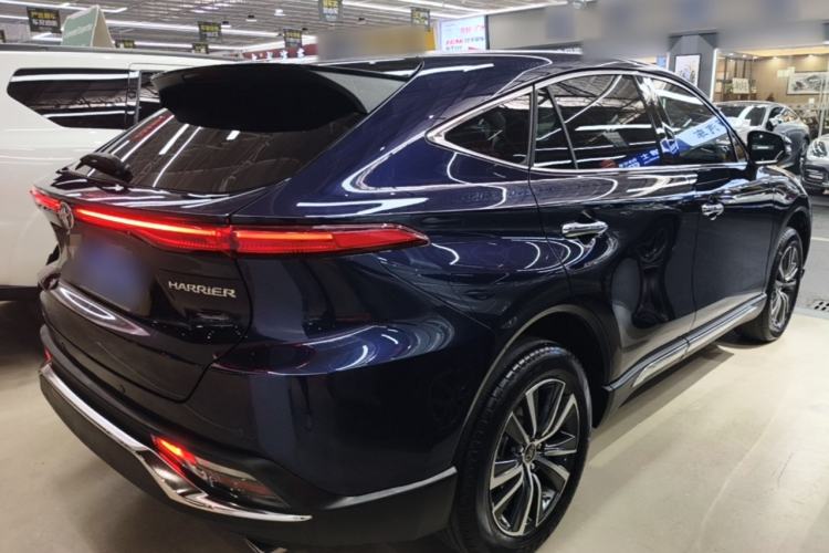 Used Toyota Harrier 2023 2.0L CVT Two-Wheel Drive Entry Version Rear Right 45 Deg