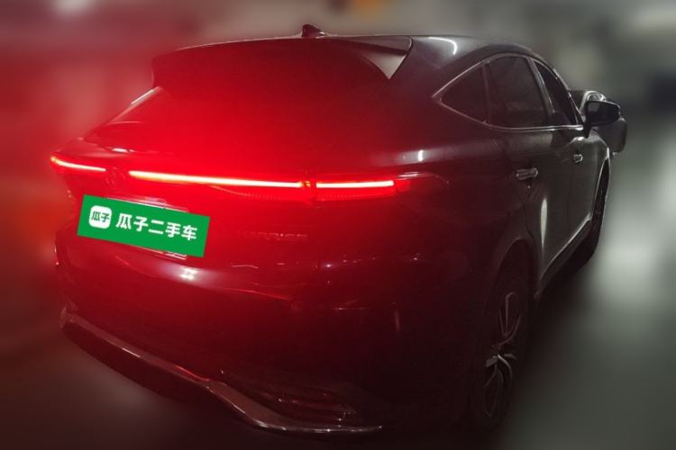 Used Toyota Harrier 2023 2.0L CVT Two-Wheel Drive Luxury Edition Rear Right 45 Deg