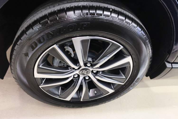 Used Toyota Harrier 2023 2.0L CVT Two-Wheel Drive Entry Version Right Rear Wheel Hub
