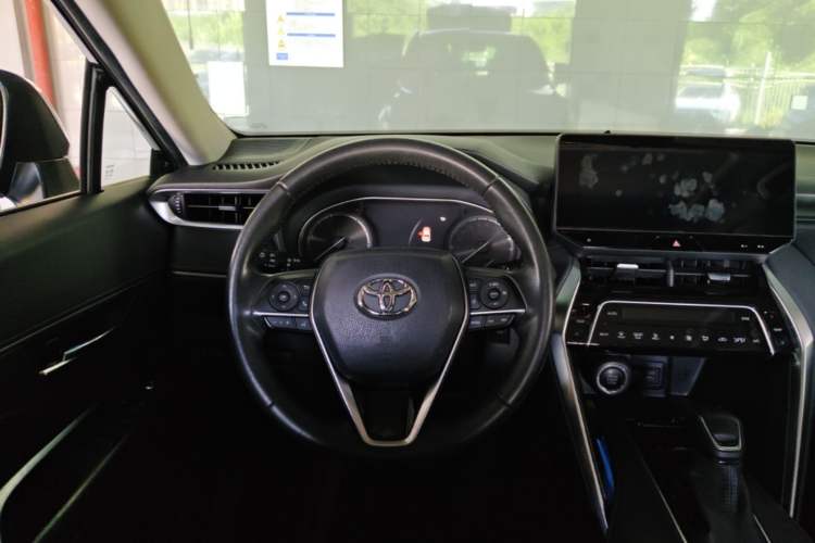 Used Toyota Harrier 2023 2.0L CVT Two-Wheel Drive Luxury Edition Steering Wheel