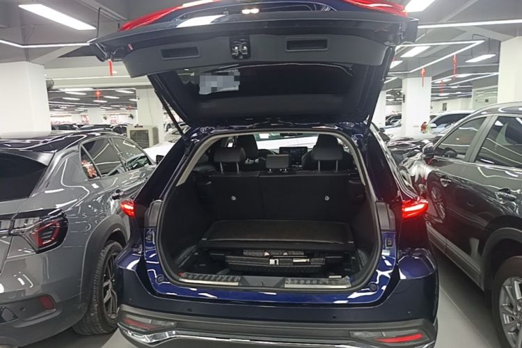 Used Toyota Harrier 2023 2.0L CVT Two-Wheel Drive Deluxe Edition Trunk