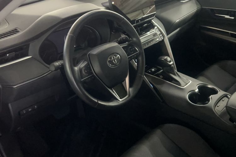 Used Toyota Harrier 2023 Dual-Motor 2.5L CVT 4x4 Luxury Edition Steering Wheel