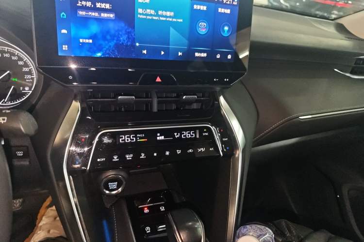 Used Toyota Harrier 2023 2.0L CVT Two-Wheel Drive Deluxe Edition Audio And AC Panel