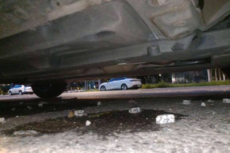 Used Toyota Harrier 2023 2.0L CVT Two-Wheel Drive Entry Version Chassis Front Right