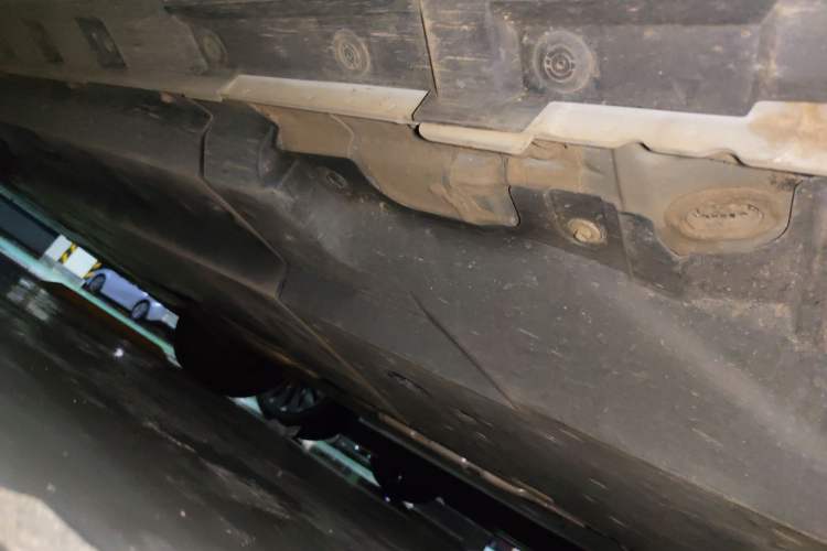 Used Toyota Harrier 2023 2.0L CVT Two-Wheel Drive Entry Version Chassis Rear Left