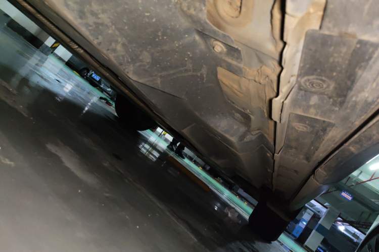 Used Toyota Harrier 2023 2.0L CVT Two-Wheel Drive Entry Version Chassis Rear Right