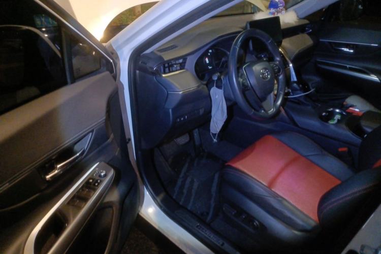 Used Toyota Harrier 2023 2.0L CVT Two-Wheel Drive Entry Version Driver Seat