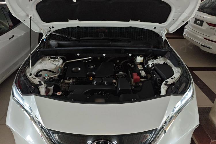 Used Toyota Harrier 2023 2.0L CVT Two-Wheel Drive Entry Version Engine Bay